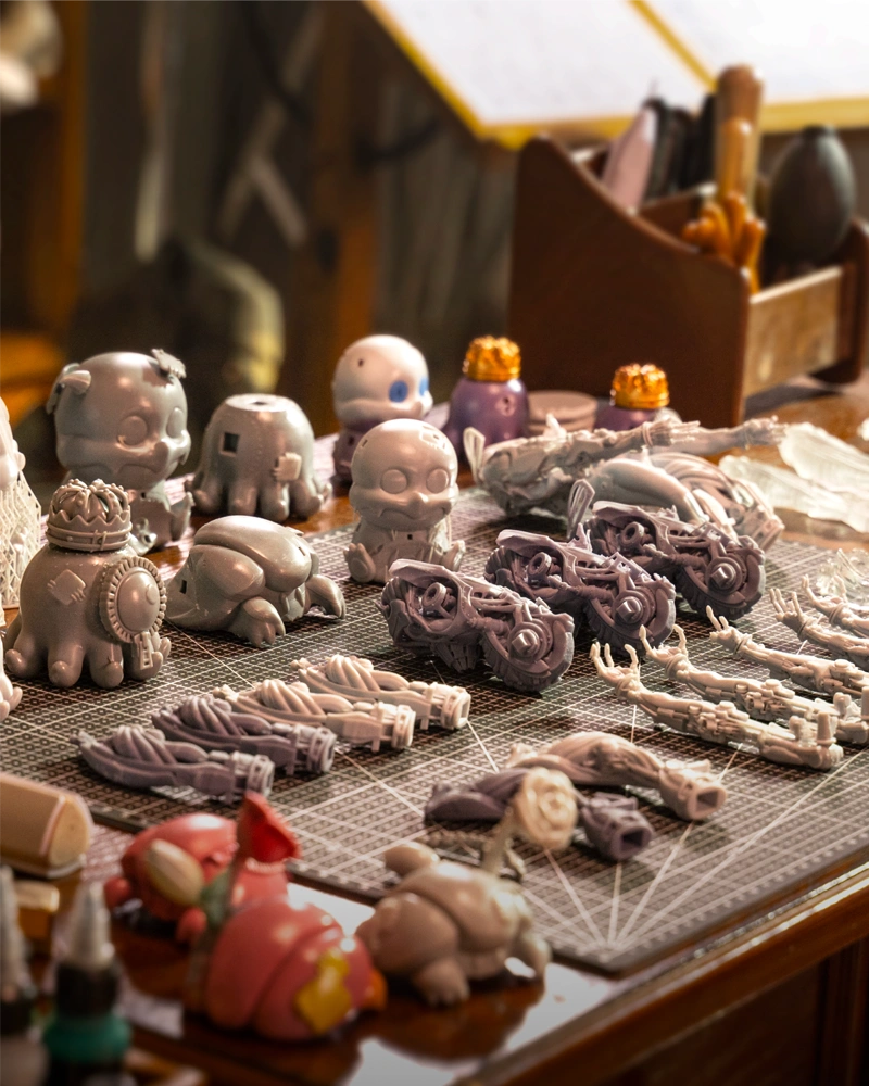 HeyGears Resin 3D Printed Toys and 3D Printed Figurines