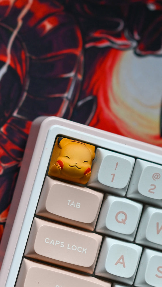 Pikachu Keycap ⚡️🐭 
Tiny project I worked on a while ago between work meetings.